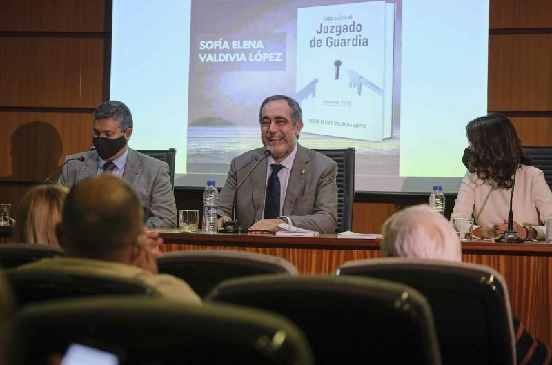 Presentación del libro 'Todo sobre el Juzgado de Guardia'