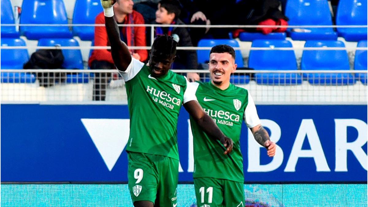 Resumen, goles y highlights del Huesca 1 - 0 Mirandés de la jornada 26 de LaLiga Smartbank