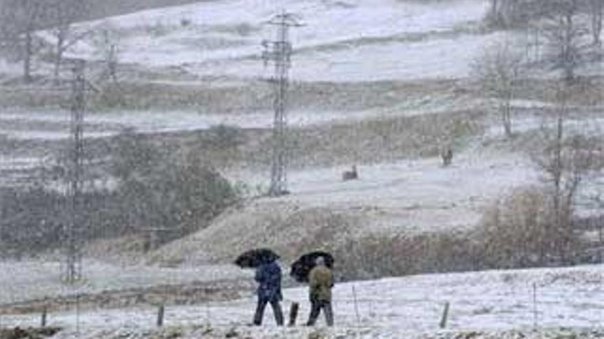 Se mantiene la alerta por nieve y fuerte viento en 6 comunidades autónomas