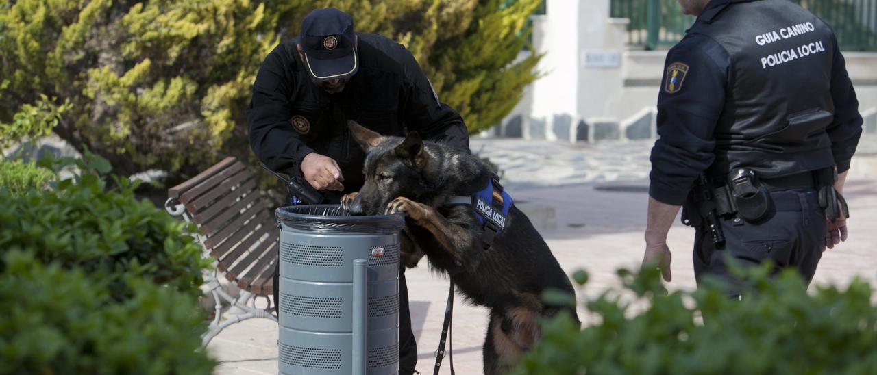 Unidad canina policia local de Santa pola