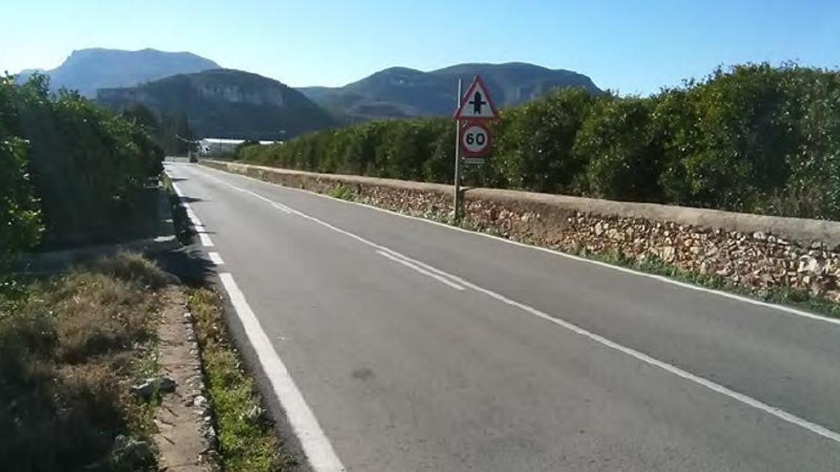 Estado actual de la carretera que comunica Corbera y Polinyà.