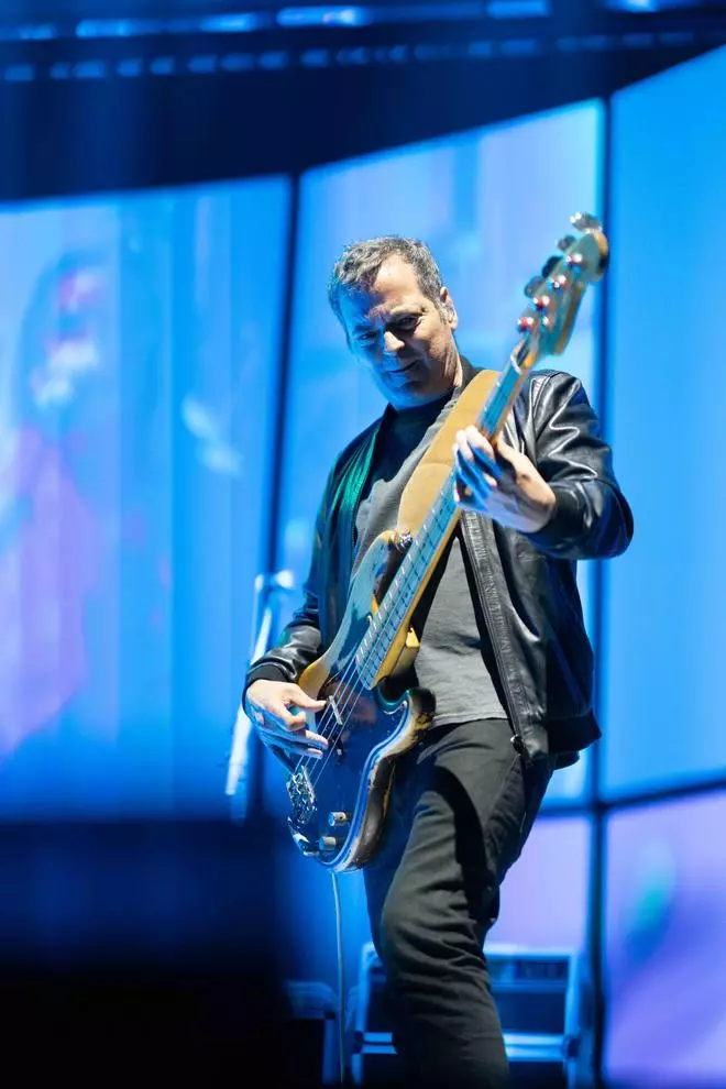Álvaro Fuentes, bajista de La Oreja de Van Gogh: "Teníamos muy claro que la gran virtud del grupo eran sus canciones, no dependía de la voz que las cantara"