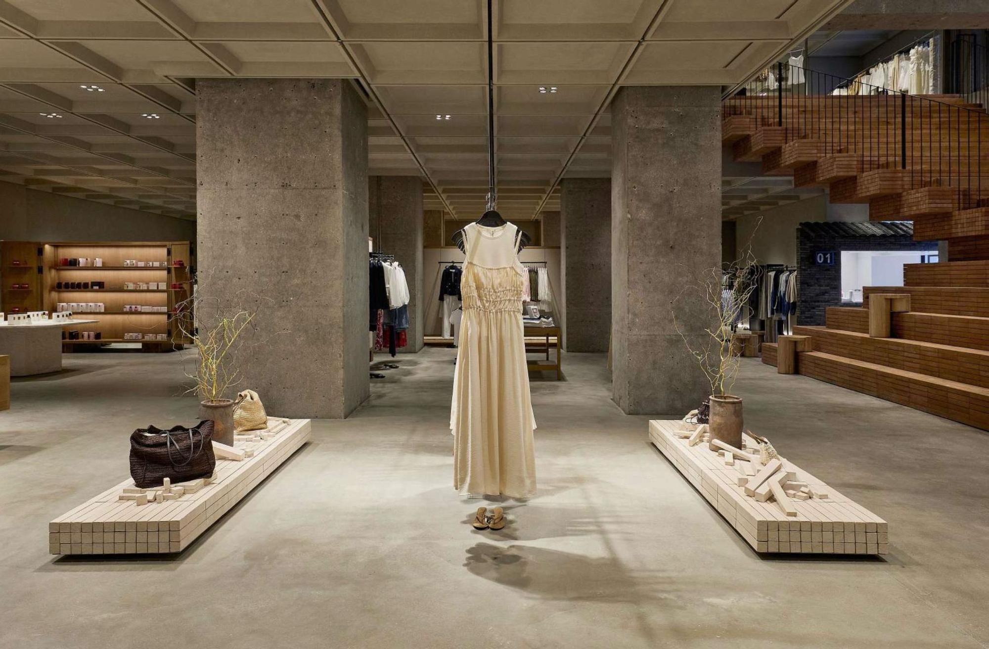 Zara estrena en China la tienda de ropa del futuro