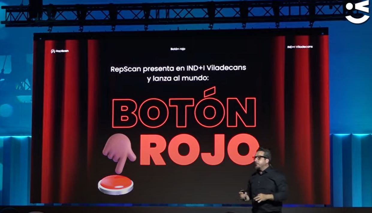 Presentación del 'botón rojo' contra el 'ciberbullying' en Viladecans.