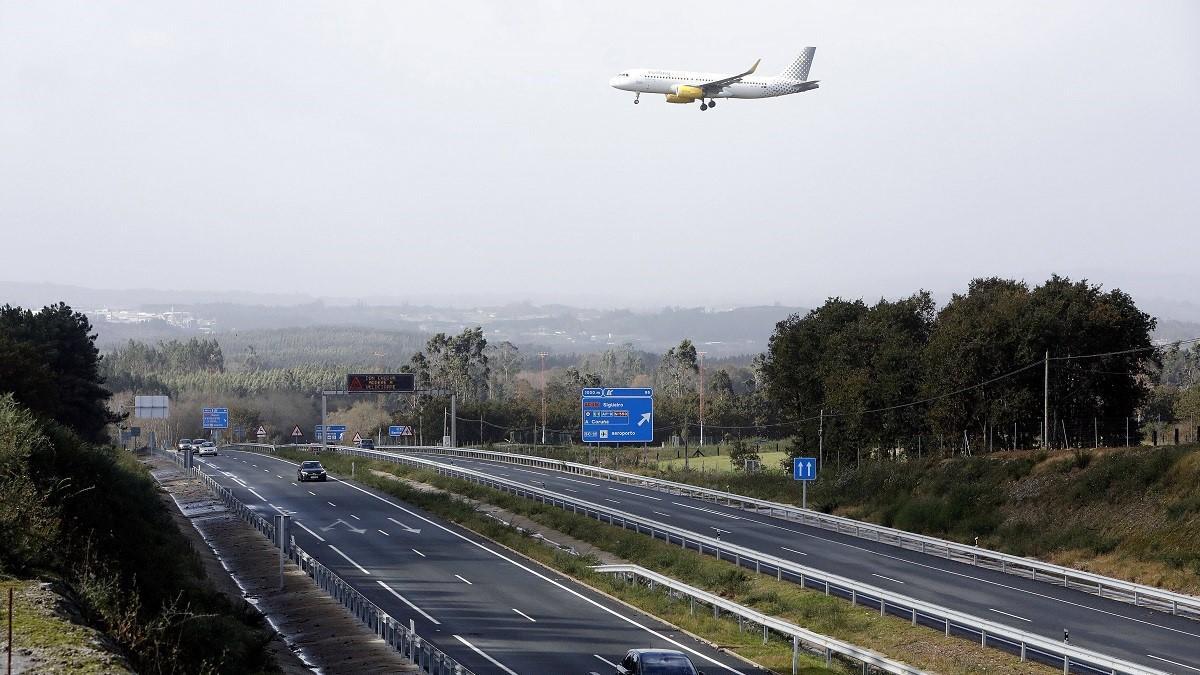 Más de 700 vuelos serán desviados a Lavacolla durante el cierre del Aeropuerto de Peinador en Vigo