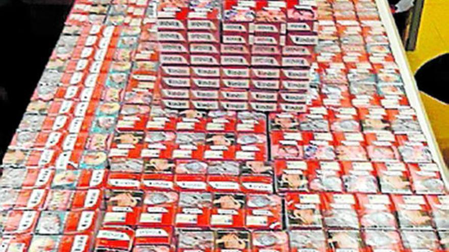 A l´aeroport: 600 paquets de tabac de contraban