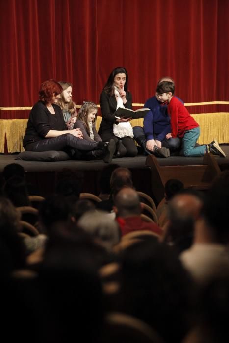 Cuentacuentos en el teatro Jovellanos