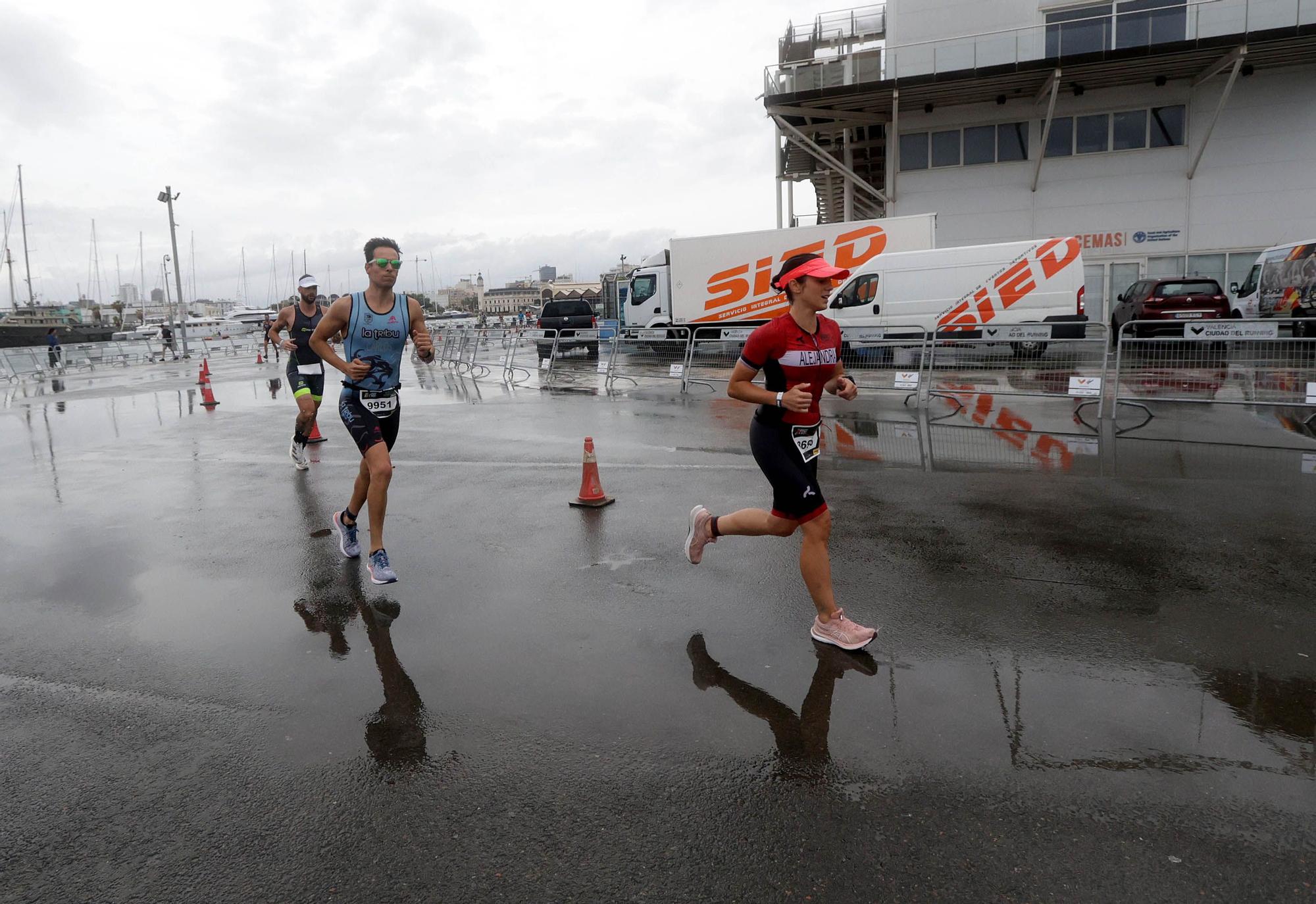 Las imágenes del Triatlon de Valencia en la distancia olímpica