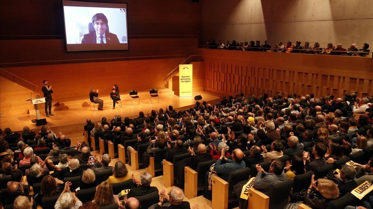 zentauroepp46293685 carles puigdemont durant la seva intervenci aquest 17 de de181217224613 zentauroepp46293685 carles puigdemont durant la seva intervenci aquest 17 de de181217224613