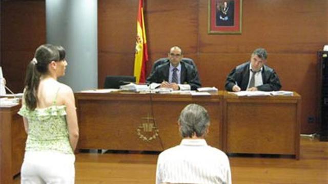 Un juez de refuerzo intenta aliviar la carga de casos del juzgado de lo Penal