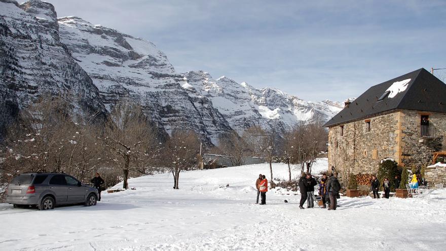 Una de las localizaciones de la película &#039;Palmeras en la nieve&#039; en Huesca, que forma parte de una ruta cinematográfica.