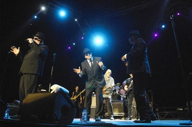 CONCIERTO DE THE ORIGINALS BLUES BROTHERS