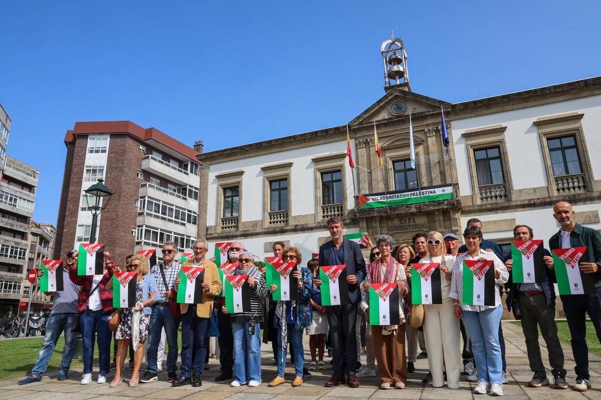 El Concello secundó la recogida de firmas en apoyo a la detención del genocidio.