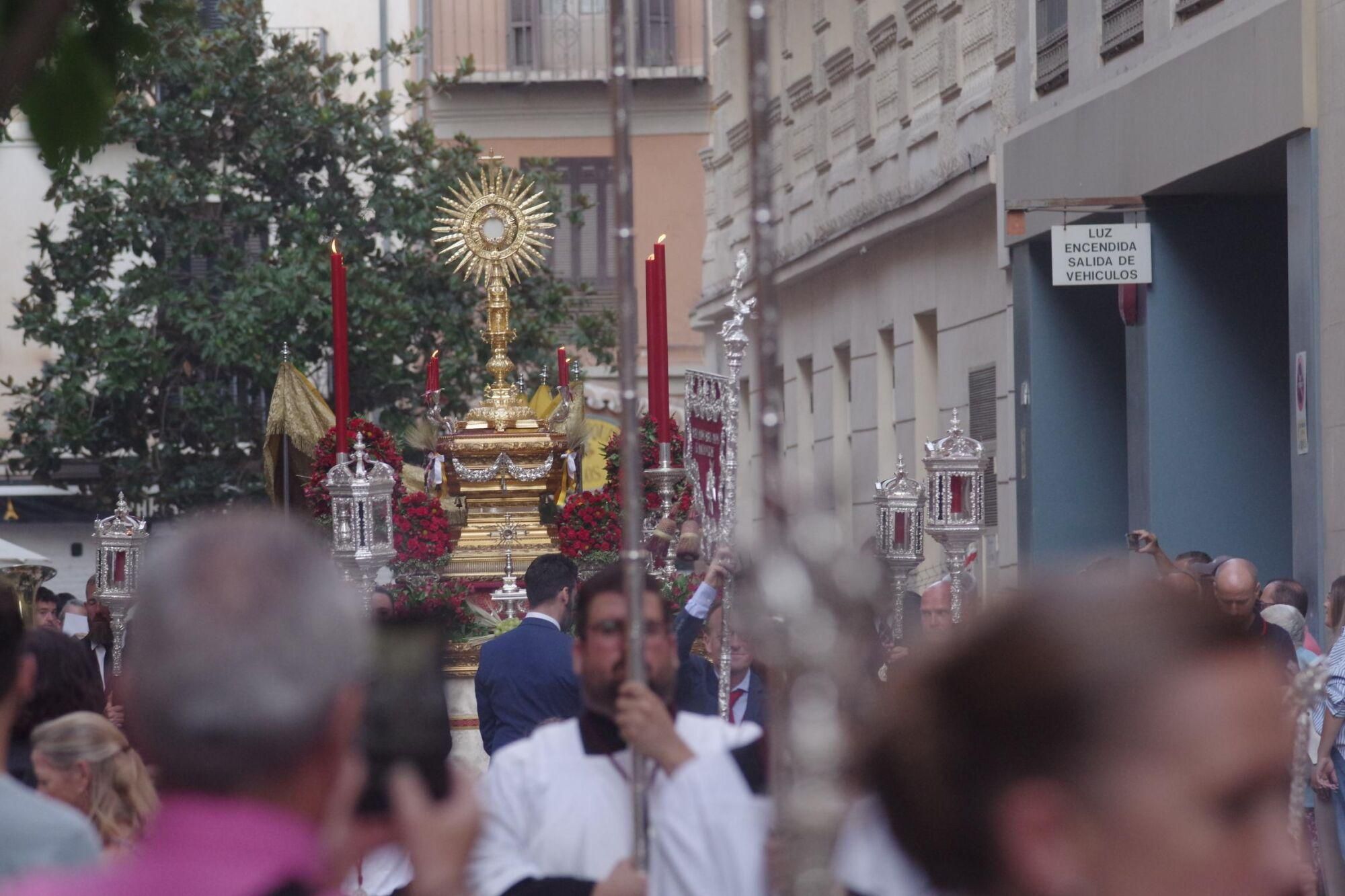 La archicofradía de los Dolores de la Parroquia de San Juan celebra, un año más, en la semana posterior a la Solemnidad del Corpus Christi, su Procesión de Minerva con Jesús Sacramentado