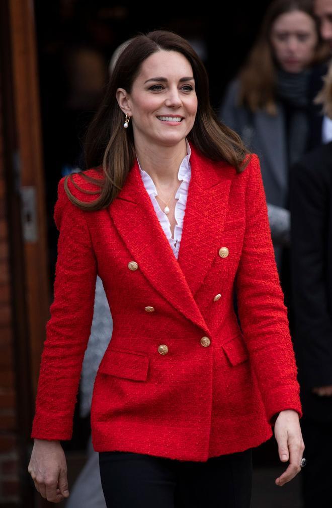 Kate Middleton luce su 'look' más español en Dinamarca