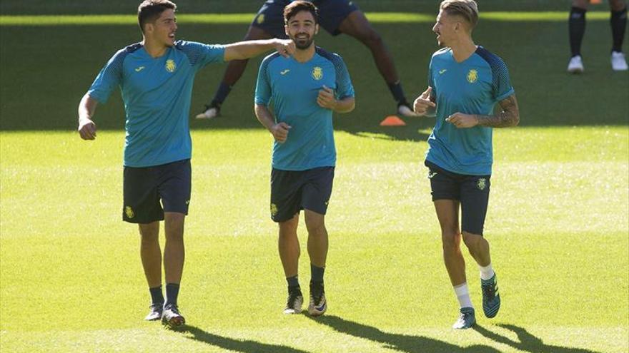 Samu regresa al grupo y es una opción ante el Barça