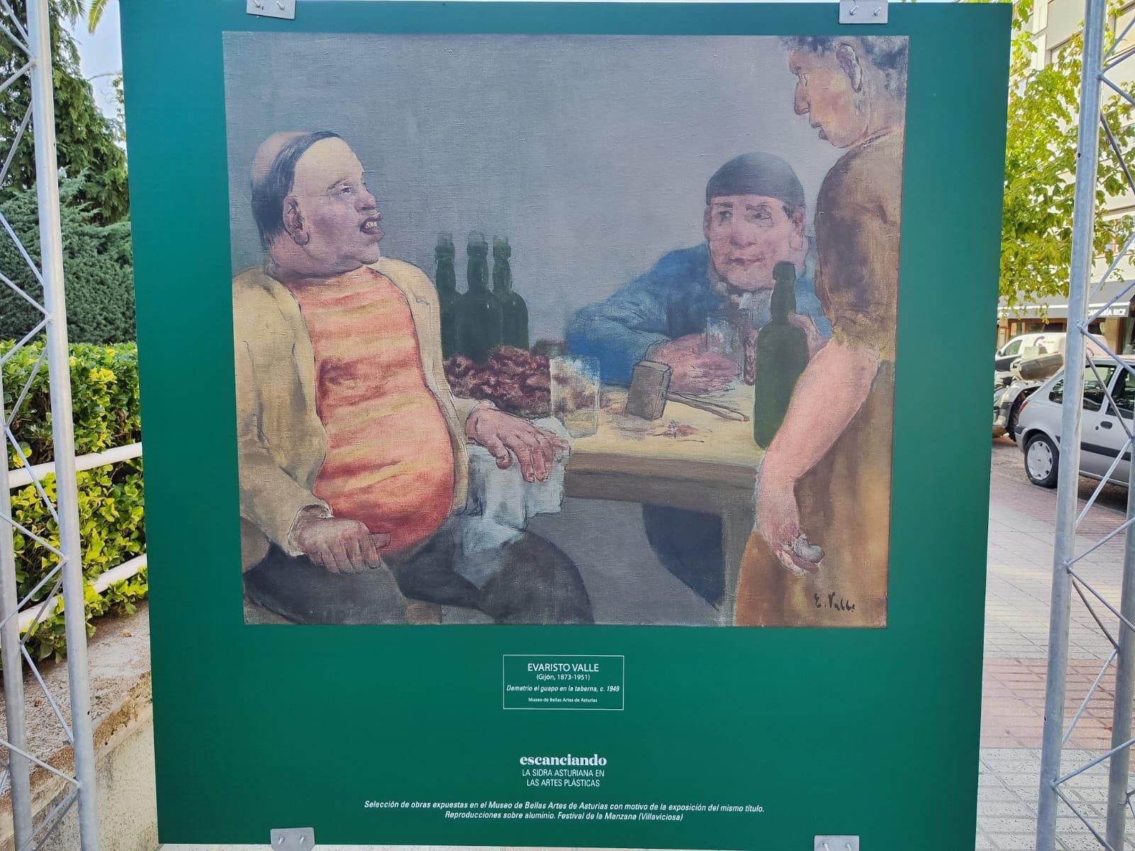 La sidra a través del arte: así es la exposición que toma las calles de Villaviciosa