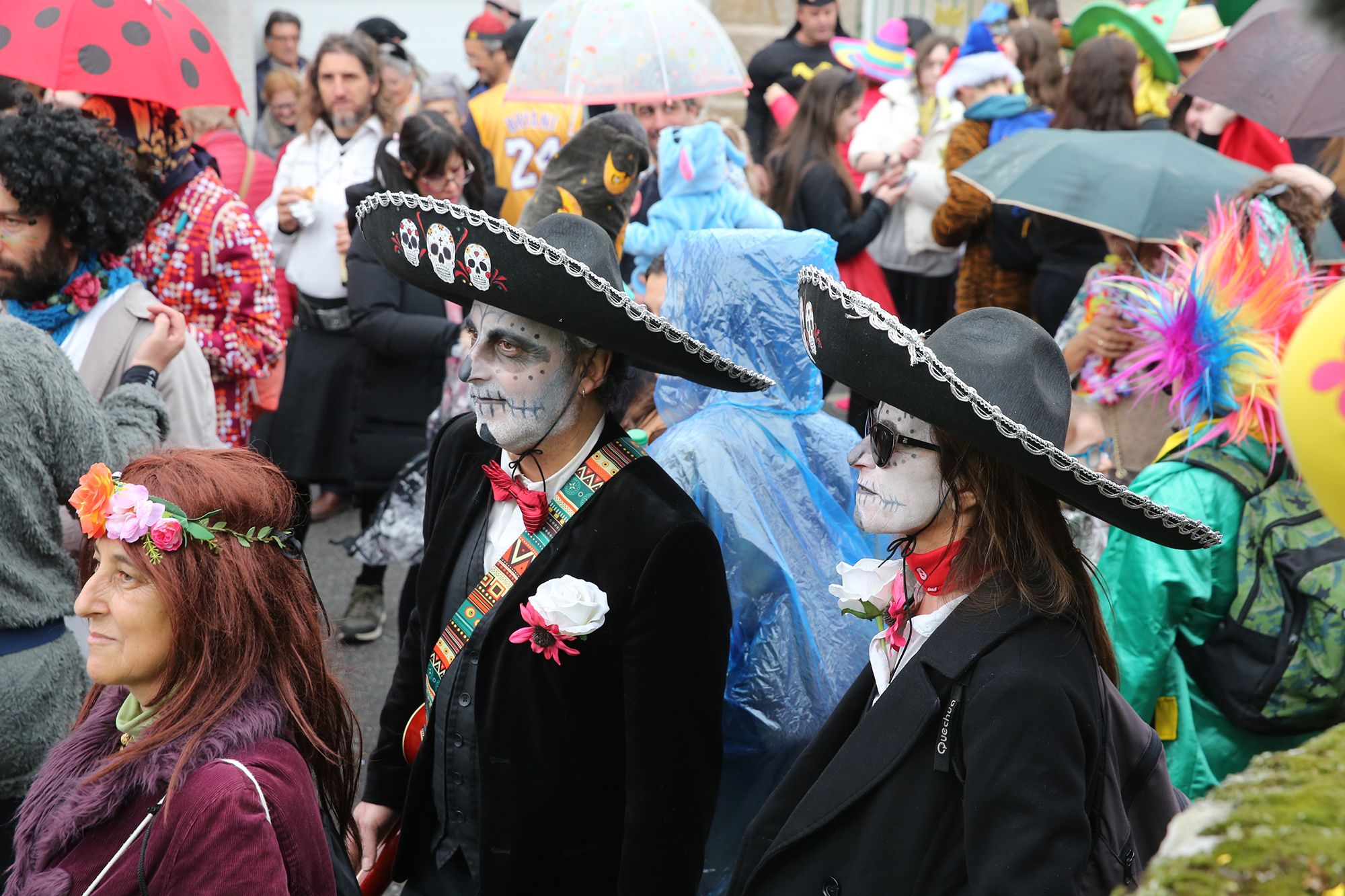 Búscate en las fotos del fin de fiesta del Entroido de O Hío