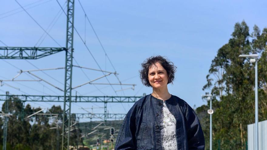 Los usuarios del tren en Cerceda, hartos de las pocas frecuencias y de una estación alejada: «Ao final, a xente resígnase»