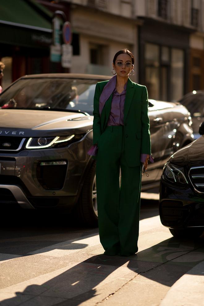 Los trajes de chaqueta esta primavera los llevarás de muchos colores