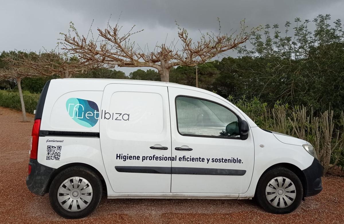 NetIbiza ofrece servicios de limpieza profesional en toda la isla.