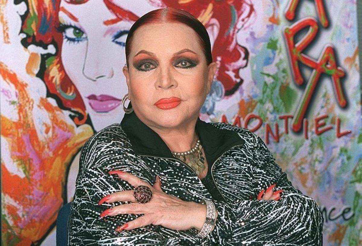 Sara Montiel en la presentació del seu disc ’Todas las noches a las once’, el 2003.