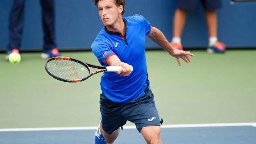 Pablo Carreño conecta una volea.