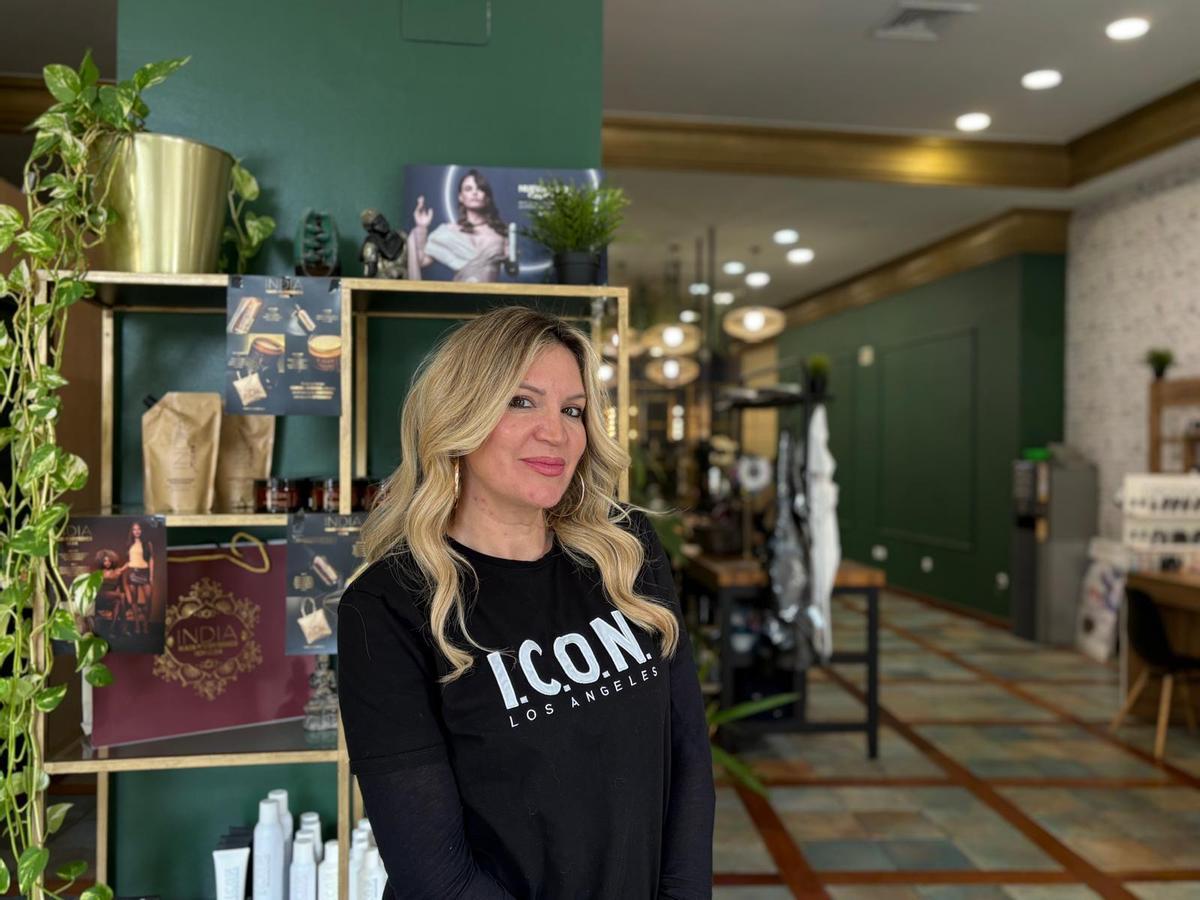 Miriam León regenta la Peluquería Los Ángeles Hair &amp; Beauty