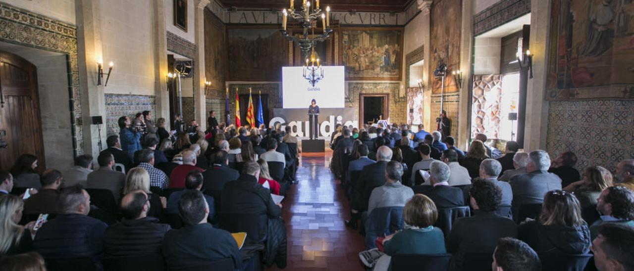 Un momento de la presentación del Plan Estratégico de Turismo Inteligente, ayer en el Palau Ducal.