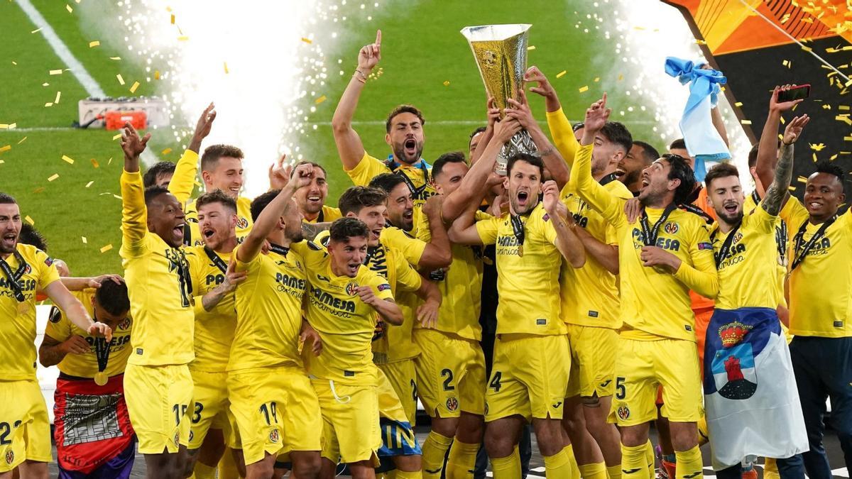 El Villarreal tiene ganas de colocar otro título europeo en la vitrina del club.