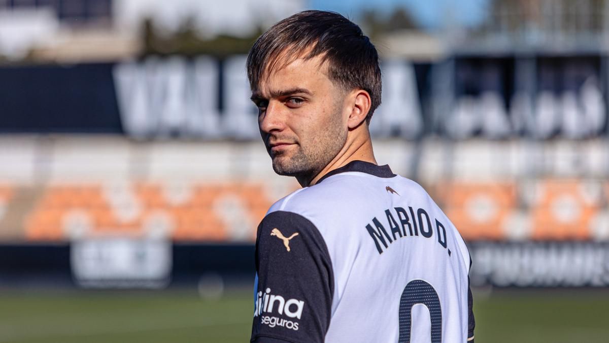 Mario Domínguez, delantero del Valencia Mestalla
