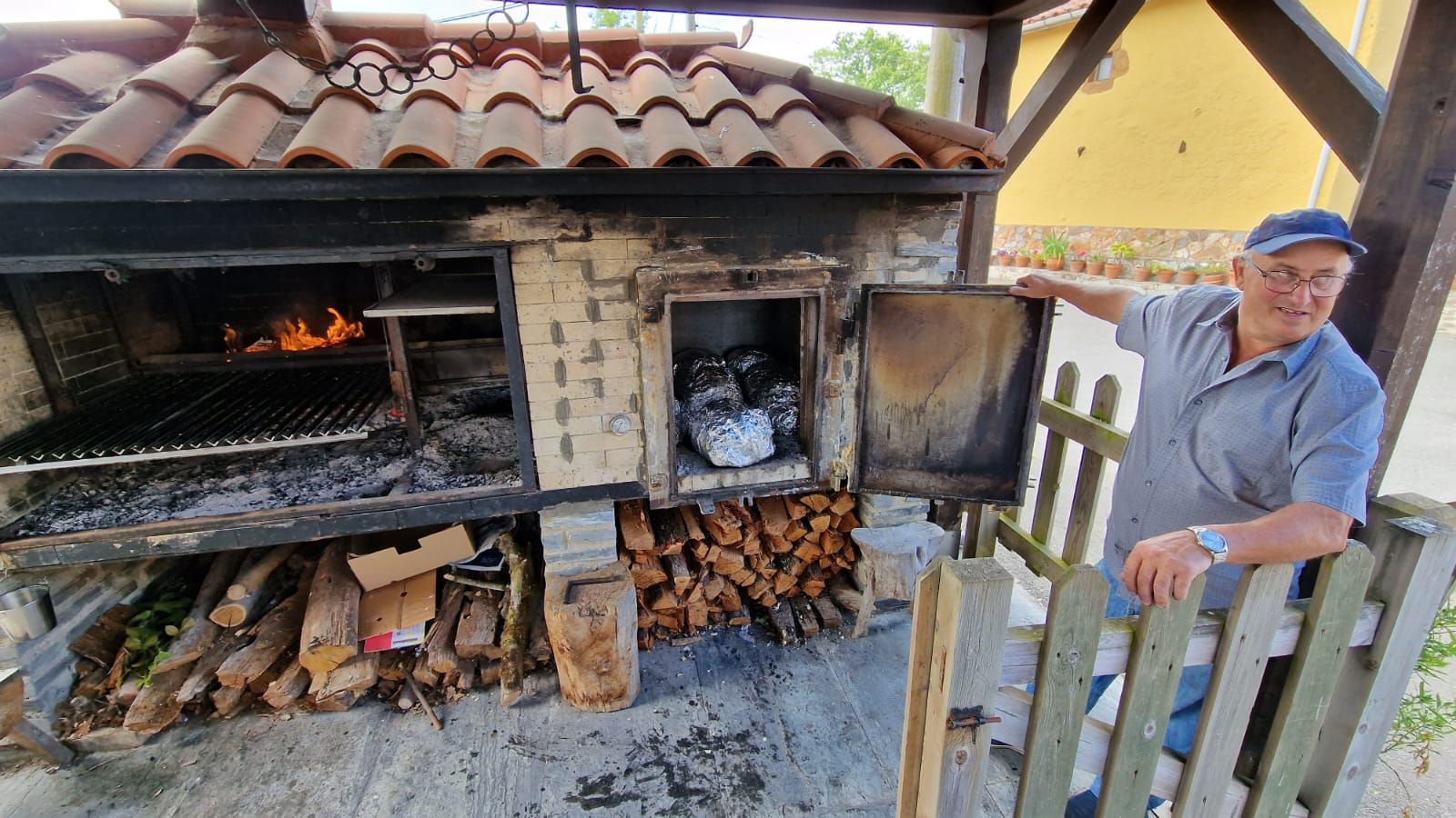 Torazu se come hasta las migas en el Festival de la Boroña de Forna