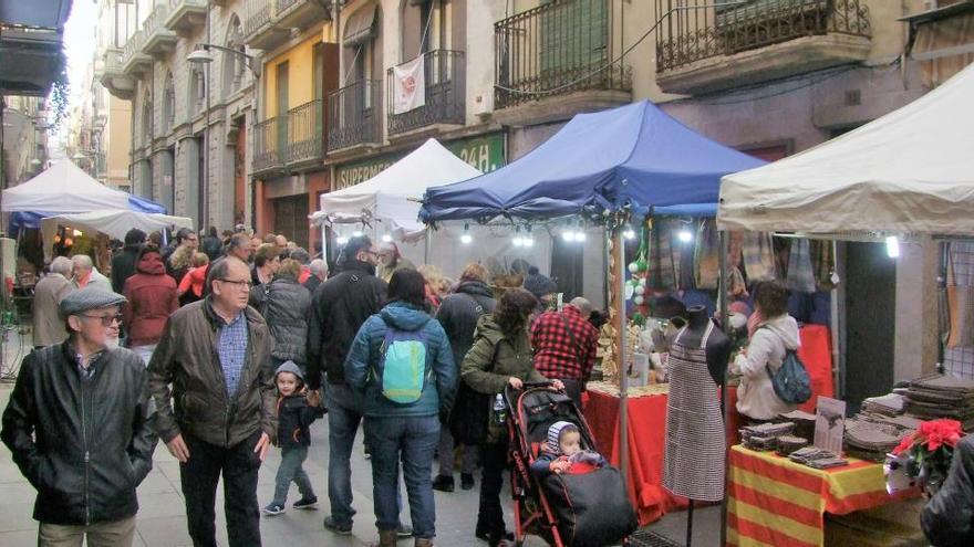 El mercat de Nadal d&#039;Olot en una imatge d&#039;arxiu