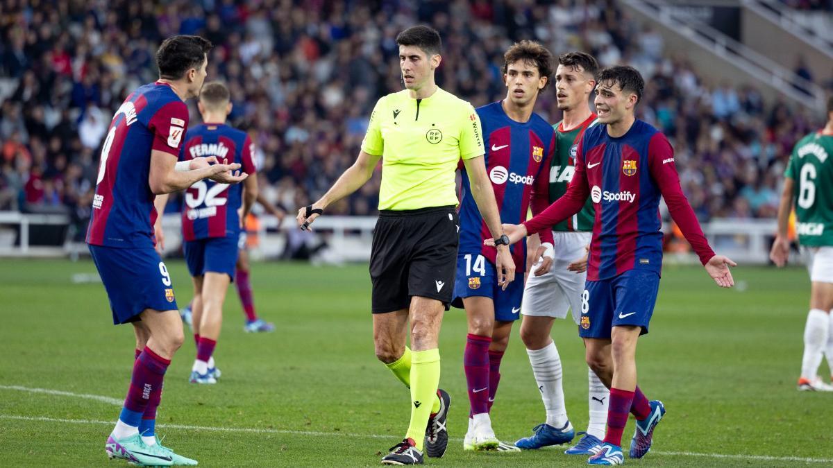 Estadístiques de futbol club barcelona - alavés