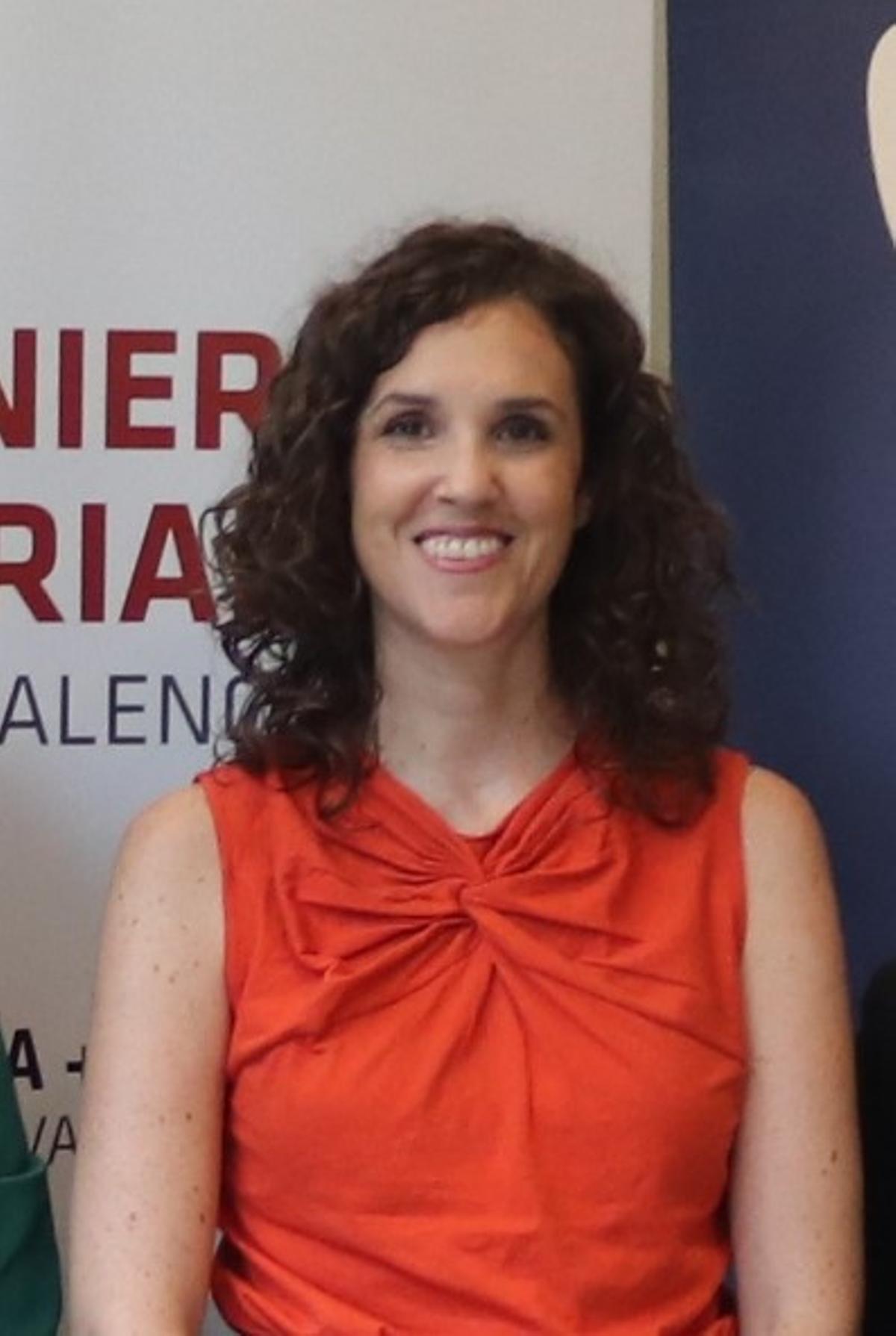 Secretaria de la junta de gobierno, Esther Pavia
