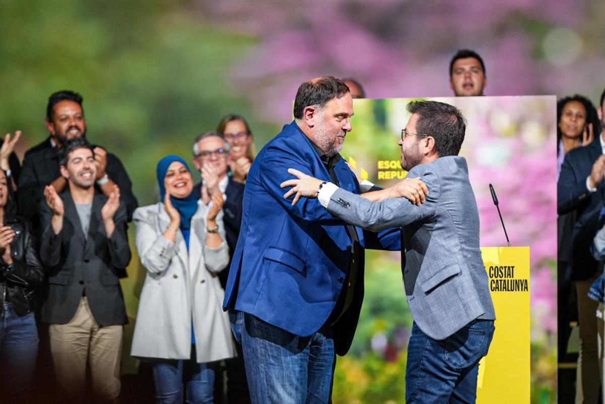 Junqueras y Aragonès en el mitin central de ERC en las elecciones catalanas.
