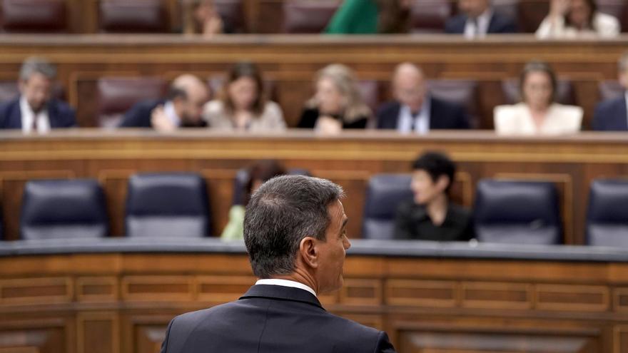 El presidente del Gobierno, Pedro Sánchez, interviene durante un pleno en el Congreso de los Diputados el pasado mes de abril.