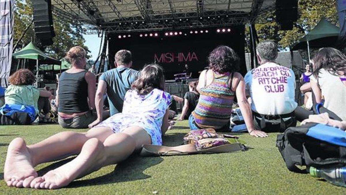 Público 8El concierto reunió a espectadores catalanes y neoyorquinos, además de algún turista.