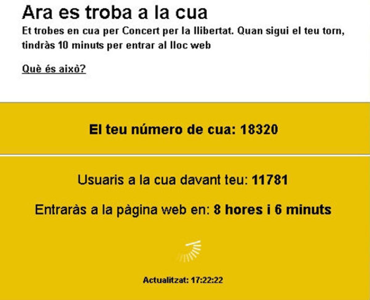 La pàgina web anuncia als internautes que han d’esperar per adquirir els tiquets La pàgina web anuncia als internautes que han d’esperar per adquirir els tiquets