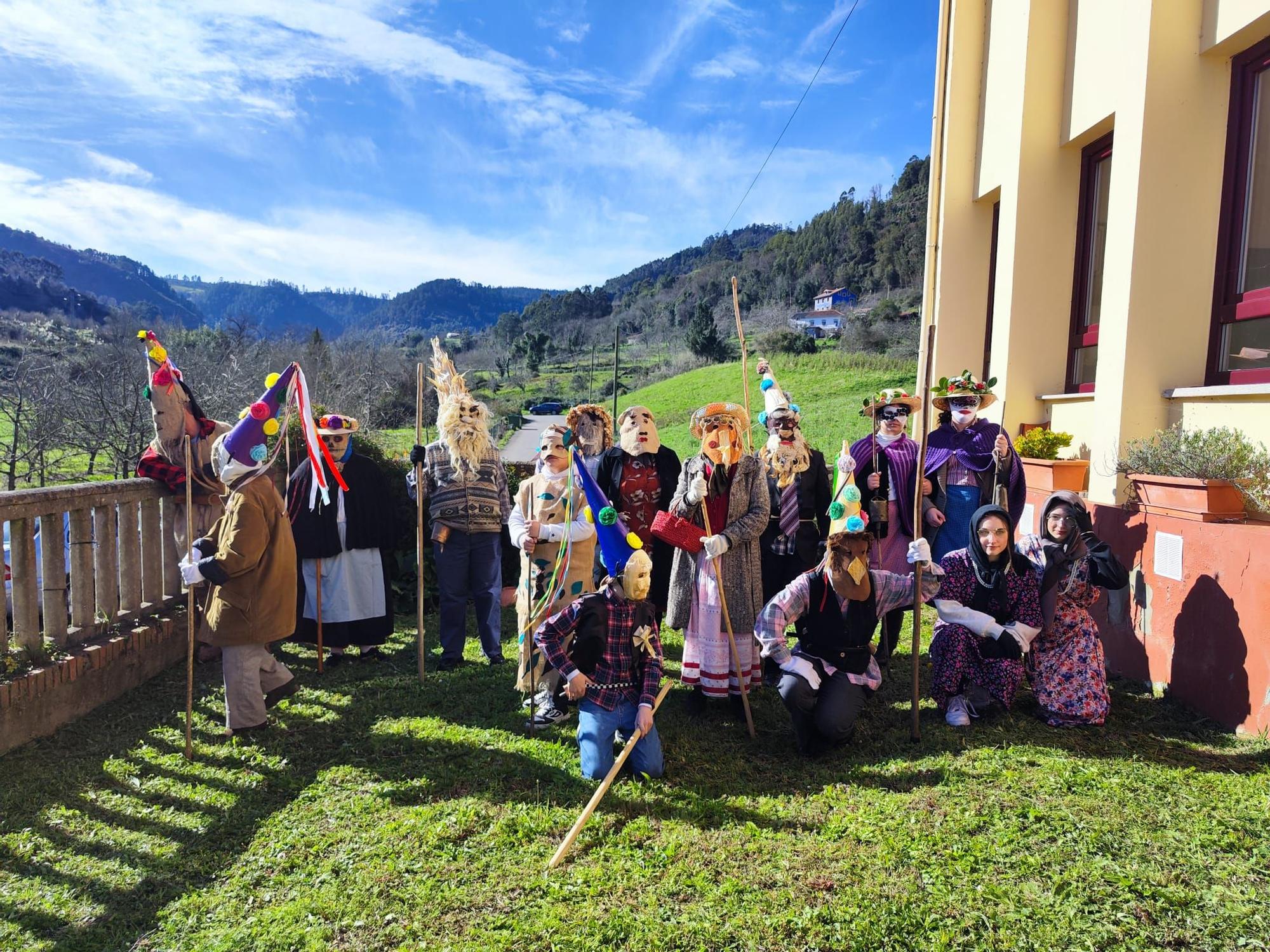 Los &quot;mazcaraos&quot; de Rozaes celebran el domingo&#039;l gordu