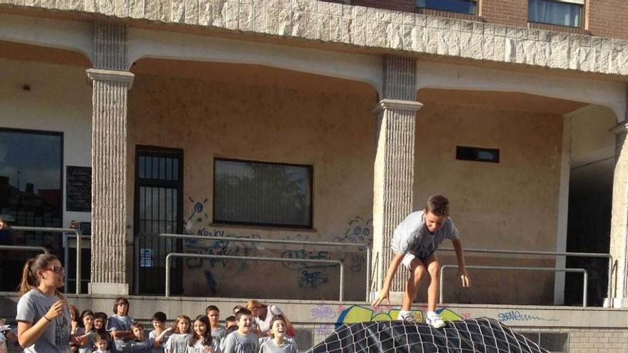 Multitudinaria gymkhana infantil en Lugo