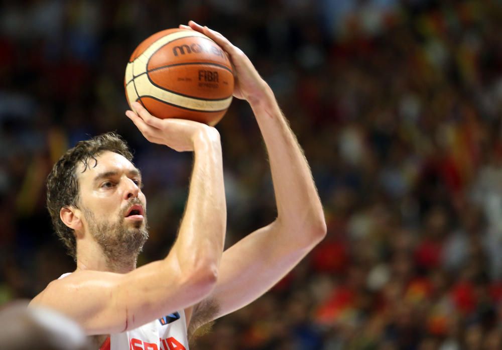 La selección vence a Venezuela en su último amistoso en España a nueve días del Eurobásket, con Pau y Marc campando a sus anchas y liderando al equipo de Scariolo en Málaga: 90-62