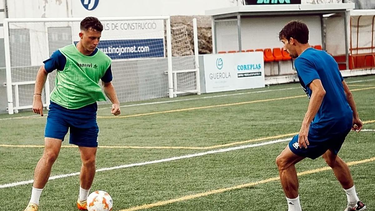 Entrenamiento del Atzeneta en el Regit, esta semana.