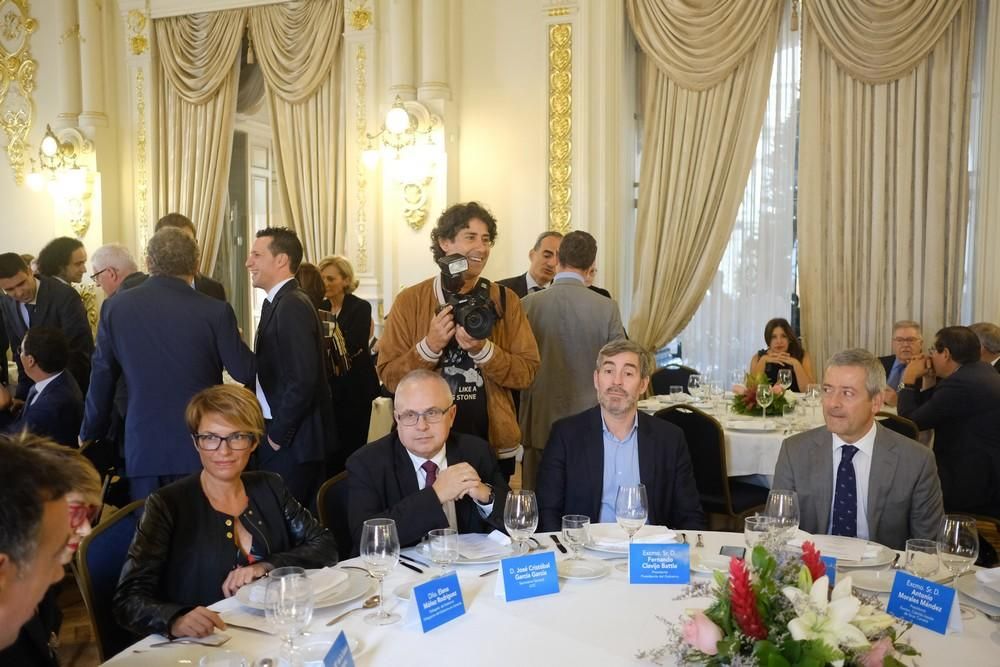 Almuerzo navideño de la Confederación Canaria de Empresarios