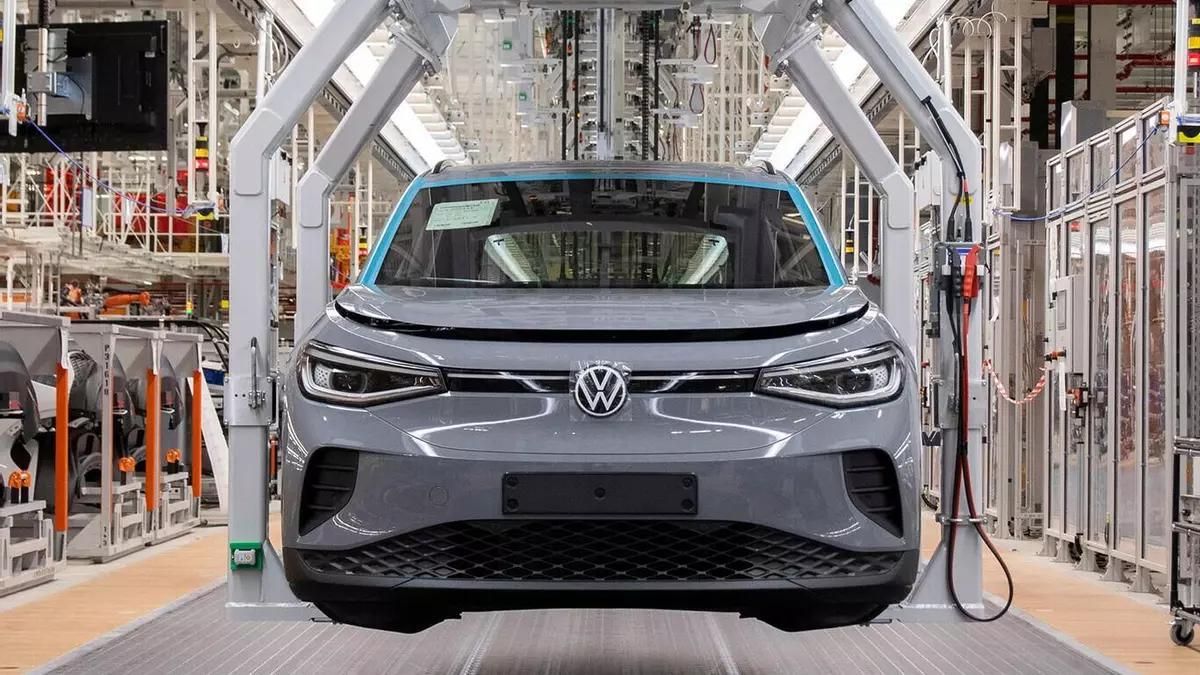 El modelo ID.4 de la firma alemana en la fábrica