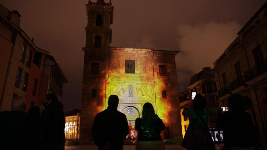 Fuego virtual para el último San Juan con mascarillas en la calle