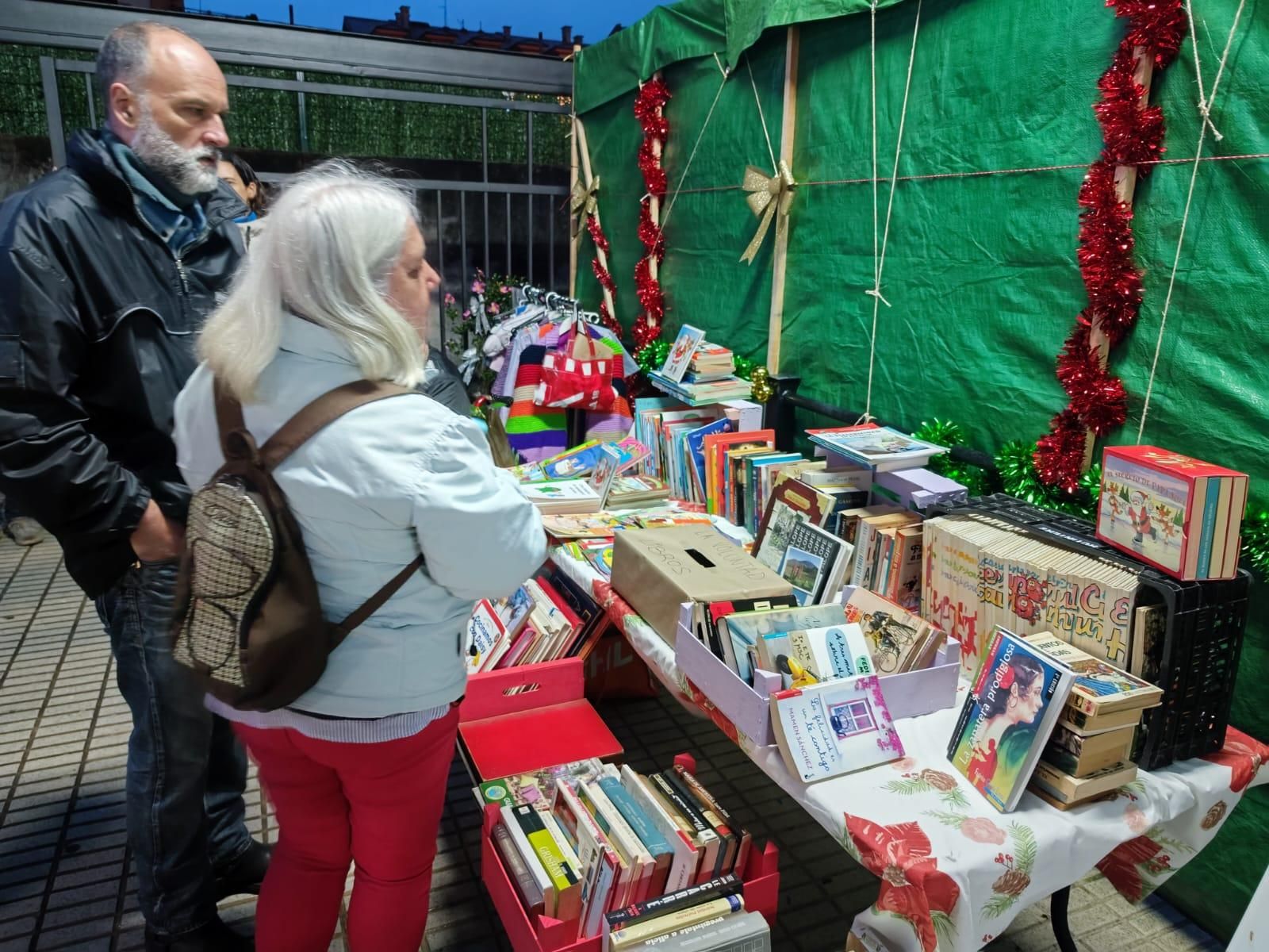 Música, talleres y un sinfín de productos: Raitana inaugura su mercadillo solidario