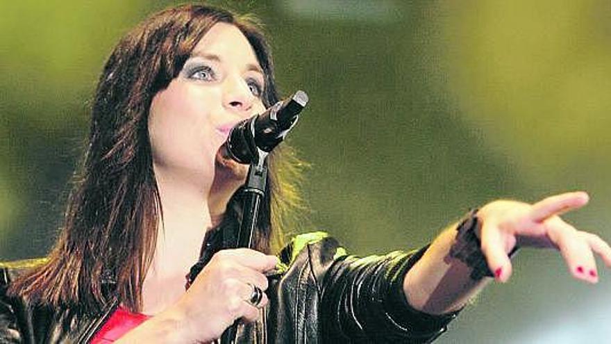 Leire Martínez, vocalista de «La Oreja de Van Gogh», durante un concierto.