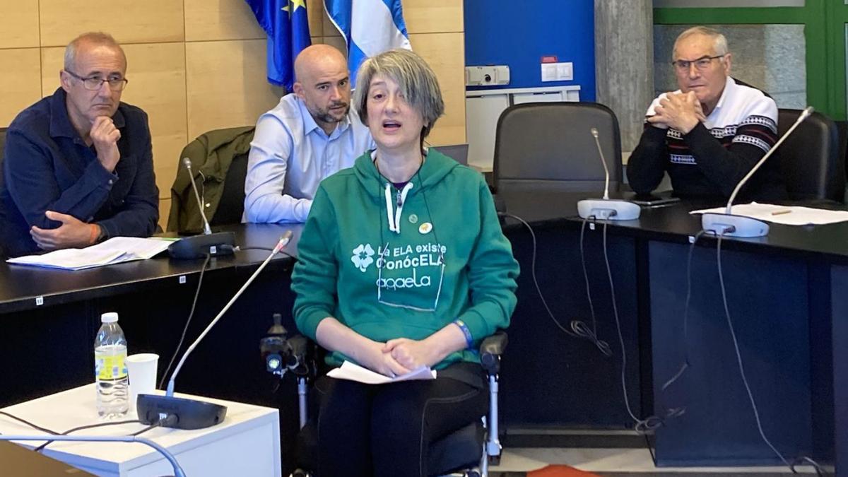 Susi Seoane, en la Corporación en el pleno de Nigrán.