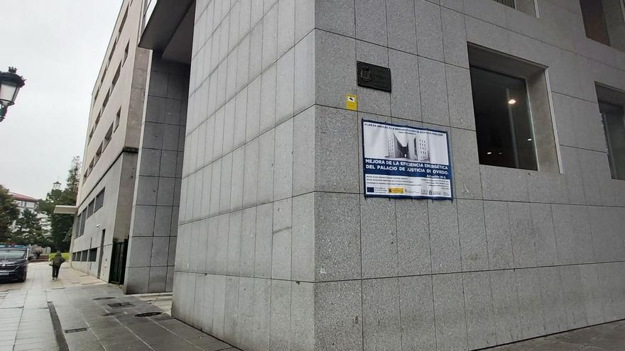 La obra de ahorro energético en el Palacio de Justicia, en marcha